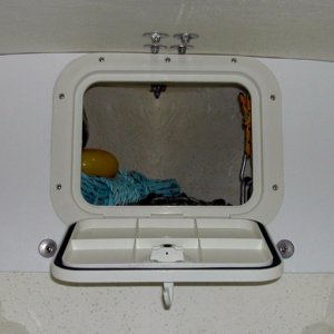 anchor locker hatch
