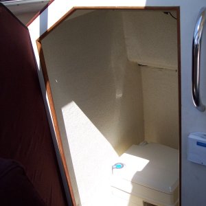 (melon) Port-a-potty