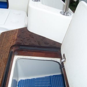 Rear cockpit seat