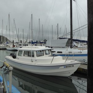 A stop at Cap Sante to say Hi to a friend