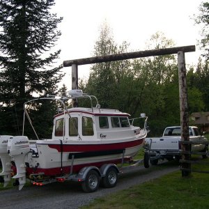 (DaveS) Sea Shift entering the gate to the Safford Farm. (4/26/04).