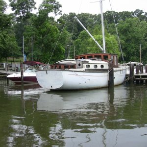 Media 'Different' in album 'Unusual vessel'
