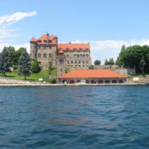 Media '31.) approaching Singer Castle on the St. Lawrence' in album '1.) Going through a lock on the Oswego Canal'