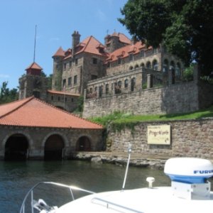 Media '32.) Singer Castle tour' in album '1.) Going through a lock on the Oswego Canal'