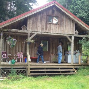 Carolyn\'s cousins Tiny place on Saturna