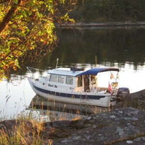 Stern to in Pirate's Cove on De Courcey Island