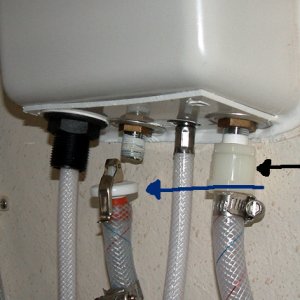 And here\'s how it looks in place (blue arrow); the black arrow is to the failed fitting