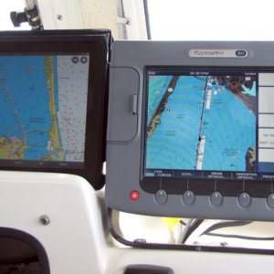 iPad next to the E-80