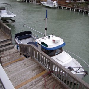 Herb\'s Tug at our dock