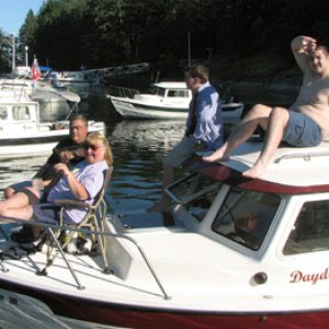 Party on the bow