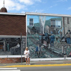 Media 'One of the many murals in Chemainus' in album 'Daydream in the fog'