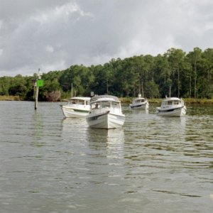 So nice to see more than one C-Dory for a change ! Gathering NC 07