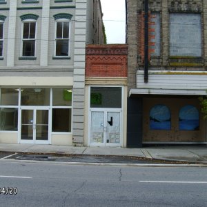 Washington NC
Tight fit for a small business..