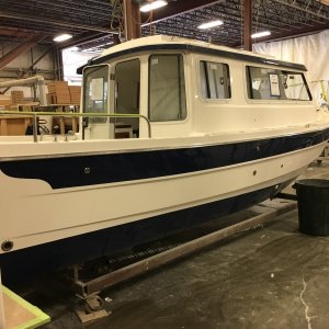 A 25 Cruiser in the final rigging area.