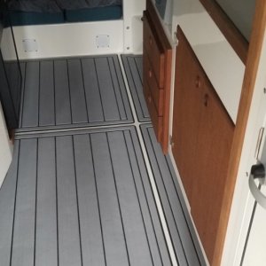 Media 'Sea Deck Flooring' in album '07FDBAF6-696F-4C18-AF4C-231C7051E4B3'