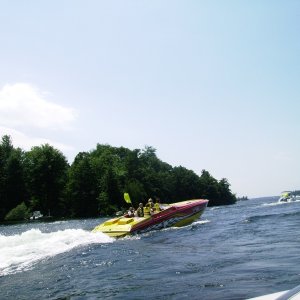 Media 'Pace Boat' in album 'Gananoque'