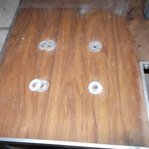 helm seat washers 1
