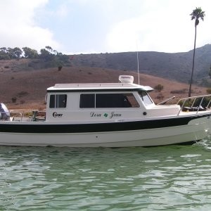 (Dora~Jean) A nice day at Catalina Harbor, Oct 04