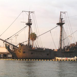 Media '"Black Pearl"' in album '(Dora~Jean) A nice day at Catalina Harbor, Oct 04'