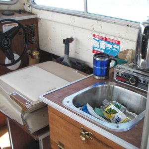 galley-seat-cutting-board
