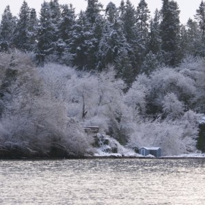 Winter Boating 007 - Budd Bay looking East