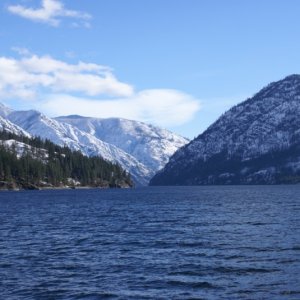 Media 'Lake Chelan - Jan,2013 161' in album 'Winter Boating 003 - Budd Bay looking West'