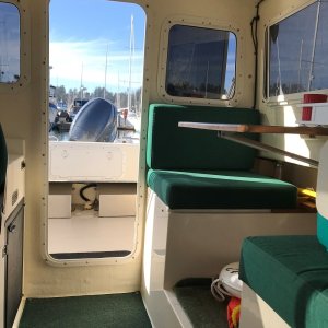 Media 'dinette' in album 'cabin'