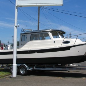 Media 'Interlux Micron Extra "bottom paint" (with "Biolux" for anti-fouling); Interlux Interprotect (2-part epoxy) primer - matches the trim of the boat.' in album 'bottom paint/barrier layer applied to boat'