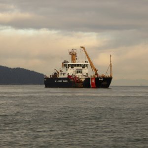 Jan15th-05-Buoy Tender near Pt Lawrence