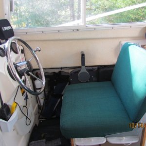 Helm Seat