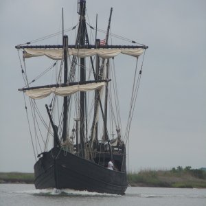 Accurate recreation of the Pinta, except for the engine.  Heading up to Beaufort, NC, Washinbgton DC and New England for summer 2011.