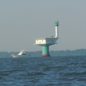 Pelee Passage navaid / Lake Erie