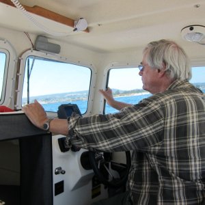 Media 'Look Ma, no hands...Autopilot on and it works.' in album 'Greenie (Sienna) Launching Sea-Cruz'