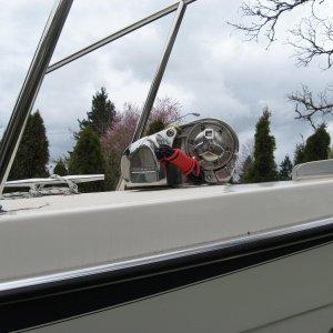 testing fit Lewmar Pro Series 700H.   Kerri On
