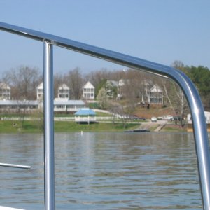 Green Turtle Bay Marina - waiting to pull out at ramp