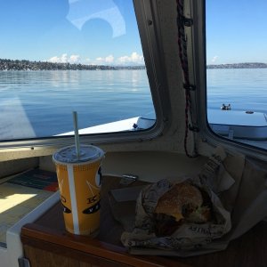 I opted for the bacon cheese burger, since I went with fish-n-chips last time out on the lake
