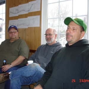 Media 'Jim (LAURNA JO), Mike (TYBOO) & Jon (C-LOU)' in album 'IMG 2990'