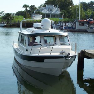 Ray Marine tech Lee Spiva checking install