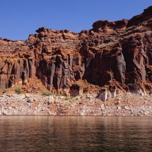Lots of iron oxide