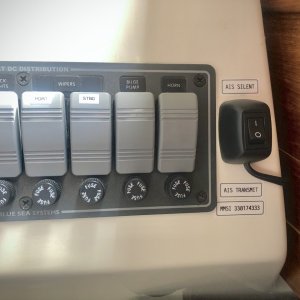 AIS transmit switch
