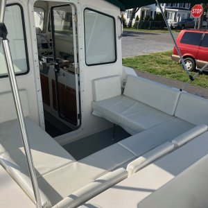 Media 'C Dory 23 ft Venture cushion set' in album 'garelick bulkhead seat'