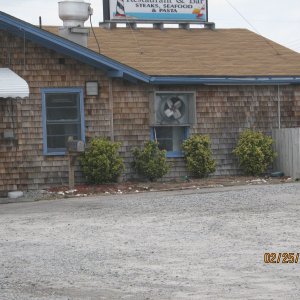 IMG 0013restraunt at Elesibeth City N.C.