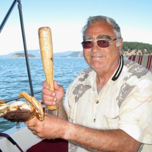 Media 'Pat Whacking Crab - Lopez Sound 6-14-16' in album 'Daydream at Chuckanut Bay 6-12-16'