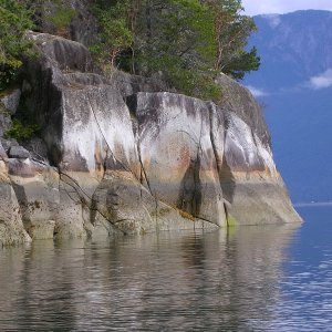 (True Story) Colorful rocks at Desolation Sound