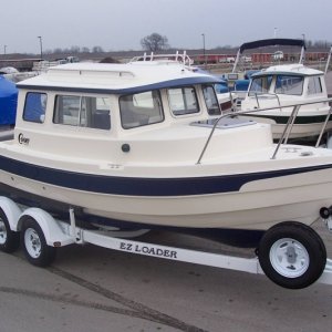 Media '(Rabidfish) Roger's New Boat' in album '3/18/06 Frank took this 16 Cruiser home'