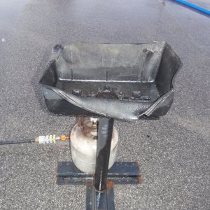 Media 'Grill damage.  Yea, it's clean but do you really want this on your boat?' in album 'Grill w/20 lb propane tank fire'