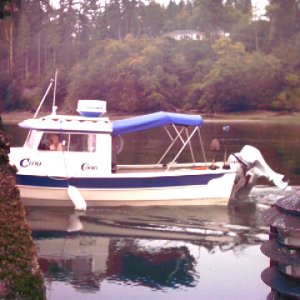 (Ruth & Joe) Finally out of Langley the C-Lou is on its way to Everett.