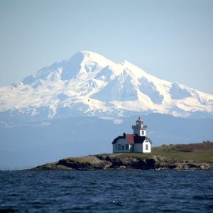 Patos Island lighthouse and Mount Baker