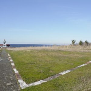 Helicopter landing pad