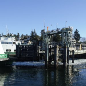 Washington State Ferry leaving Friday Harbor